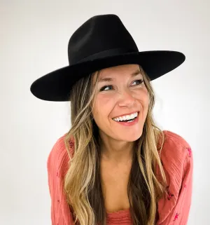 Alpenglow Hat ((onyx))