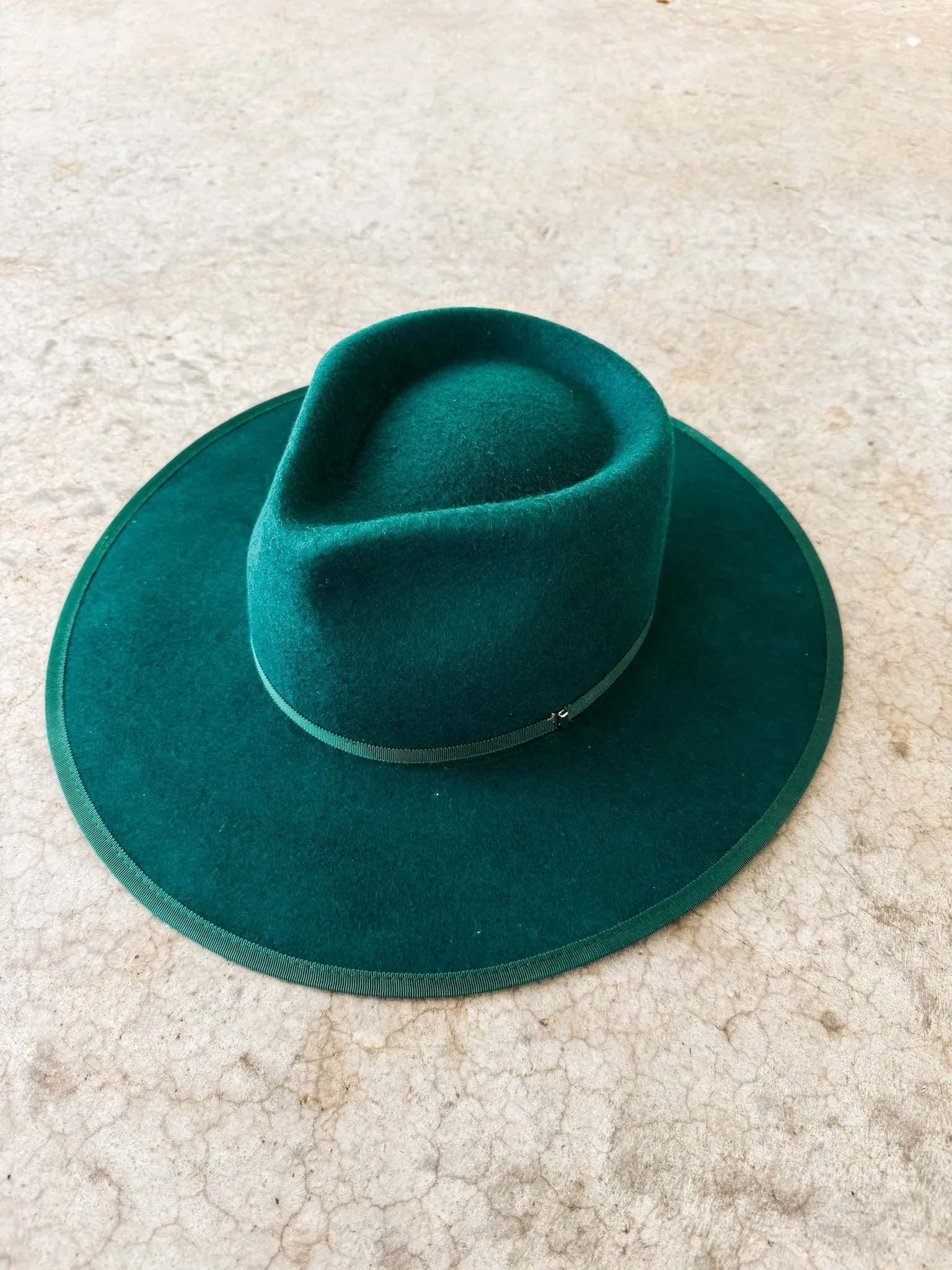 Billie Hat ((hunter green))