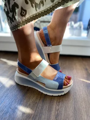 Callaghan Berta Wedge Sandal - Jeans
