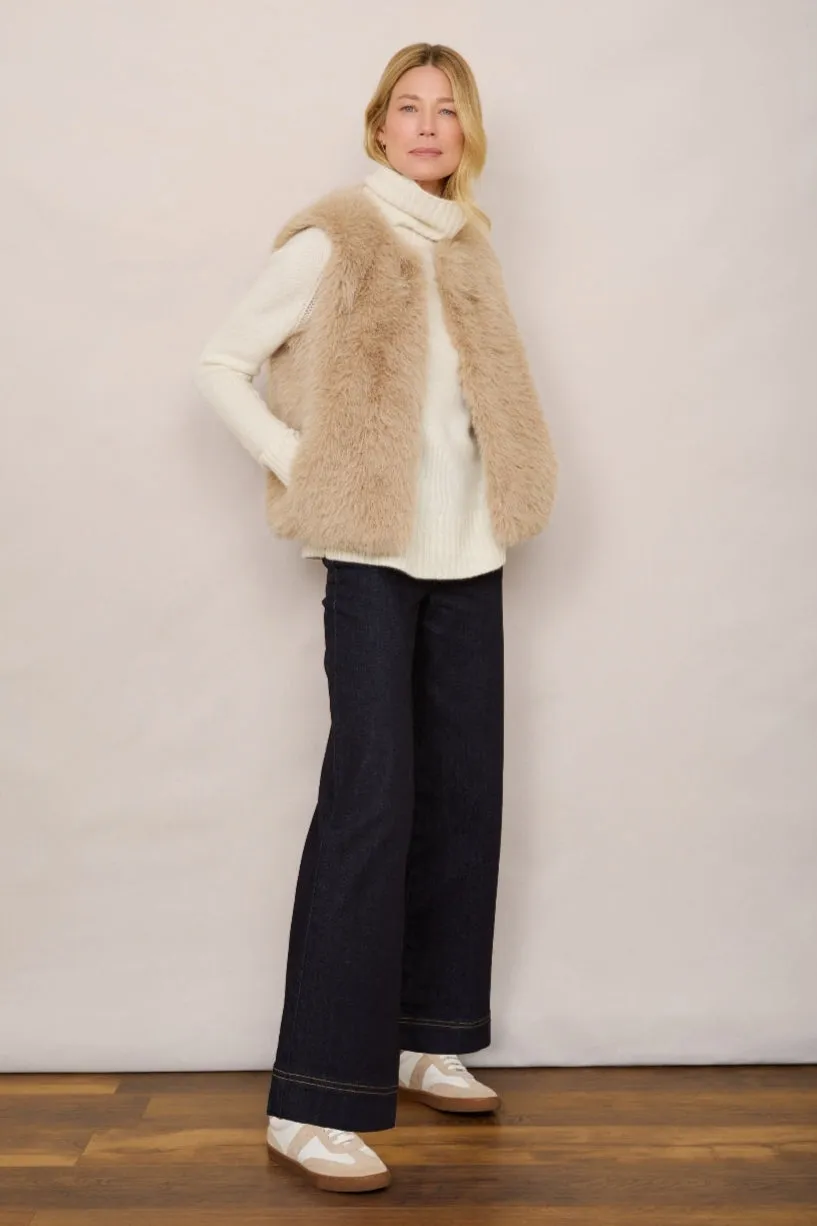 Cameron Faux Fur Gilet - Oyster