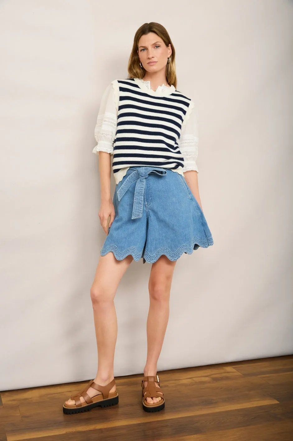 Chloe Scallop  Short - Chambray
