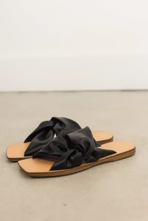 Constance Sandals ((Black))