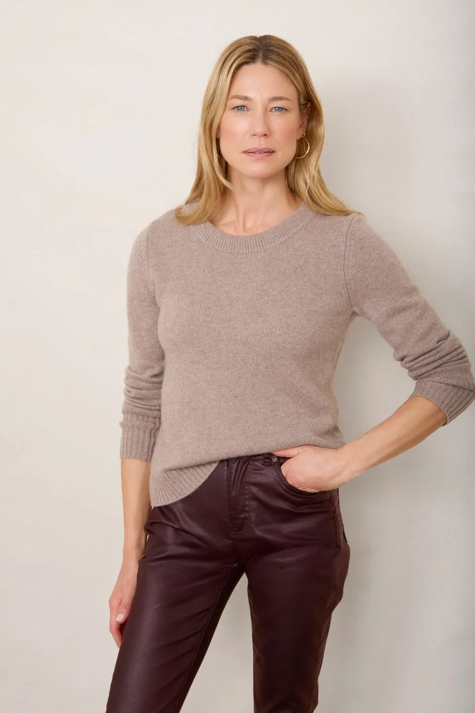 DB X Wyse Bow Back Jumper - Taupe