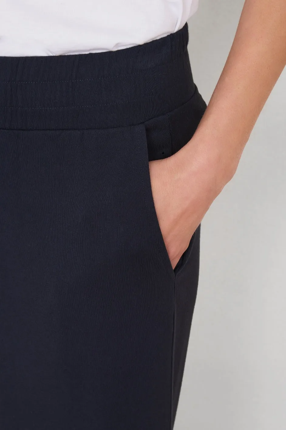 Delphine Cropped Pull On Trouser - Midnight