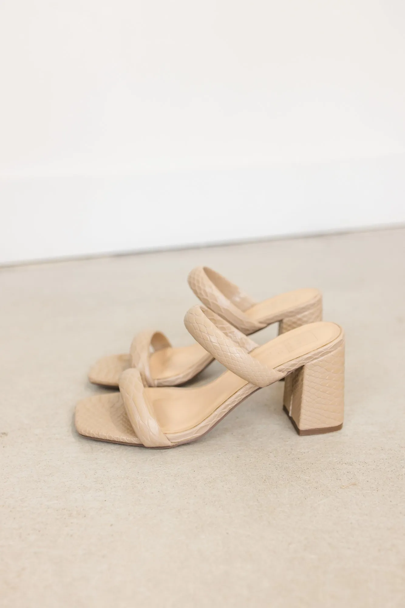 Farrah Heel ((Taupe Snake))