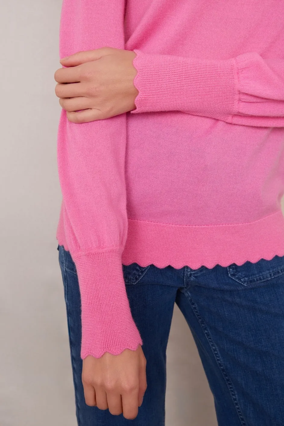 Fleurine Scallop Jumper - Candy Pink