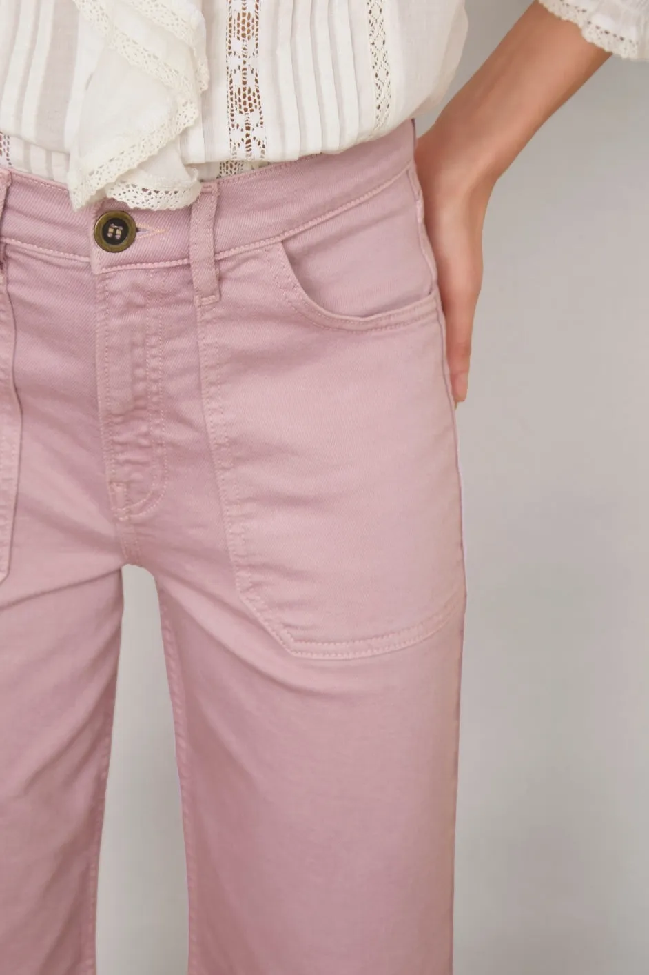 Flossie Carpenter Flare Cropped Jean - Mauve