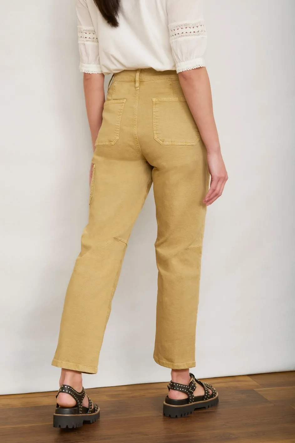 Leonie Straight Leg Jean - Sand