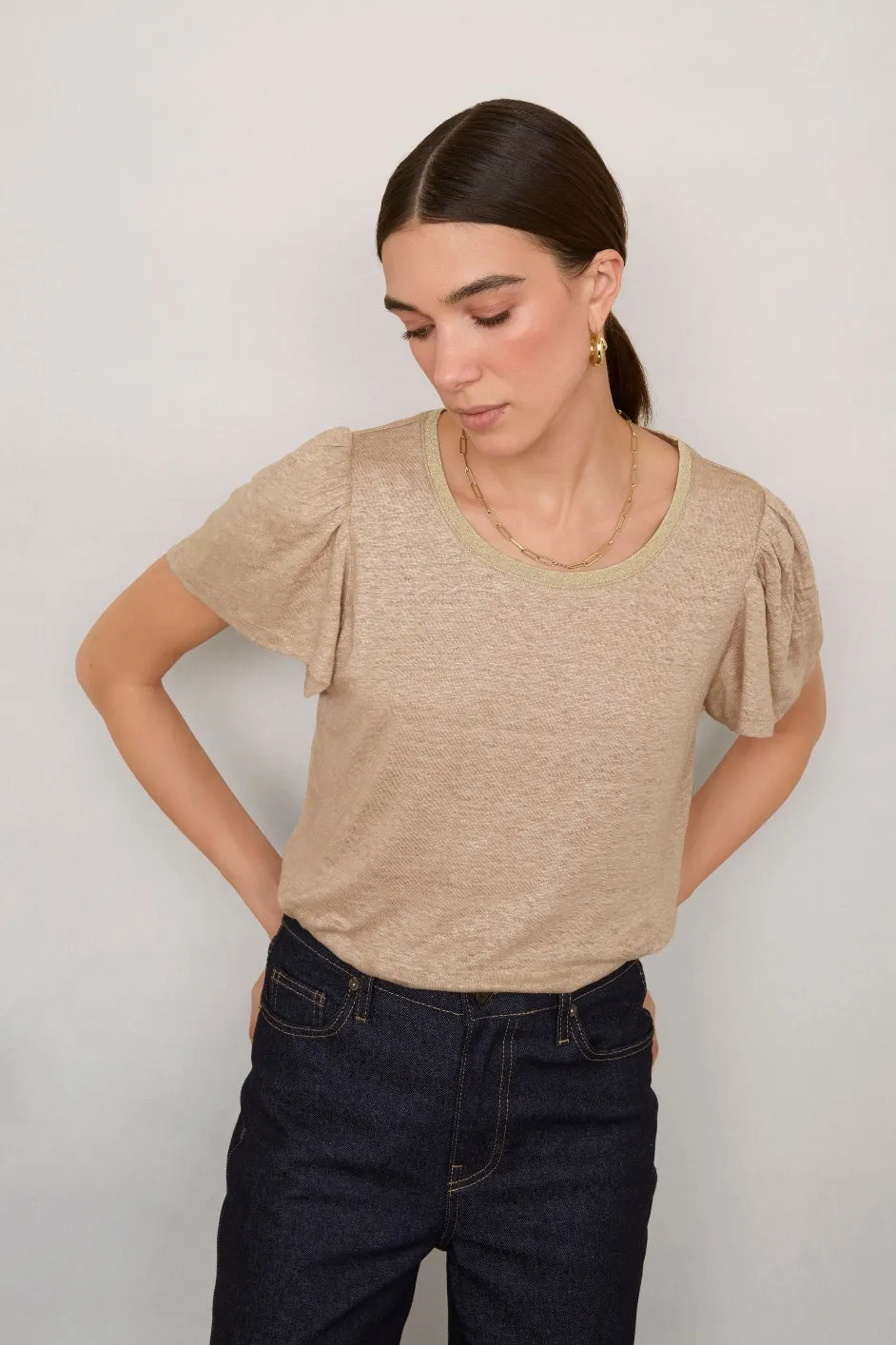 Lily Linen Round Neck Shimmer Tee Shirt - Oat/Gold