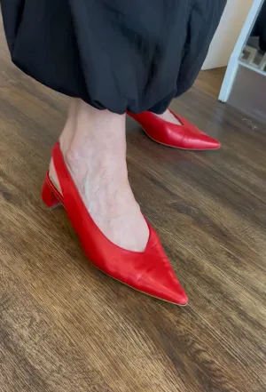 Marian Leather Pointed Low Heel Slingback