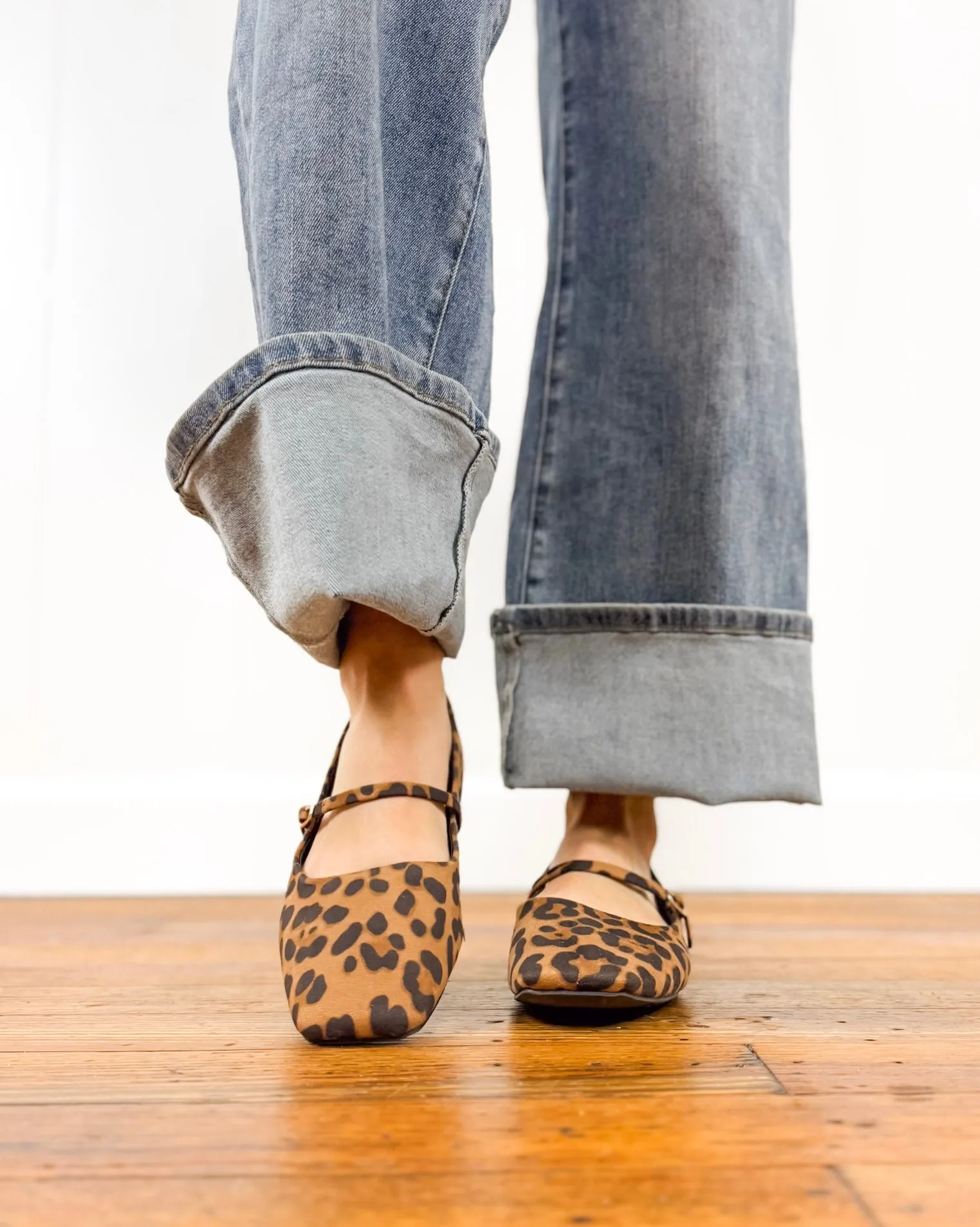 Mary Jane Ballet Flat ((Leopard))