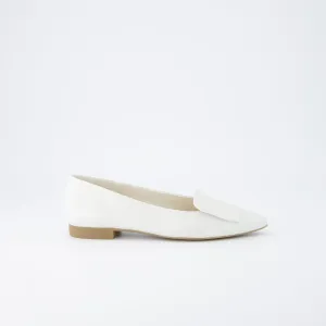 Paul Green Ivory Leather Ballerina
