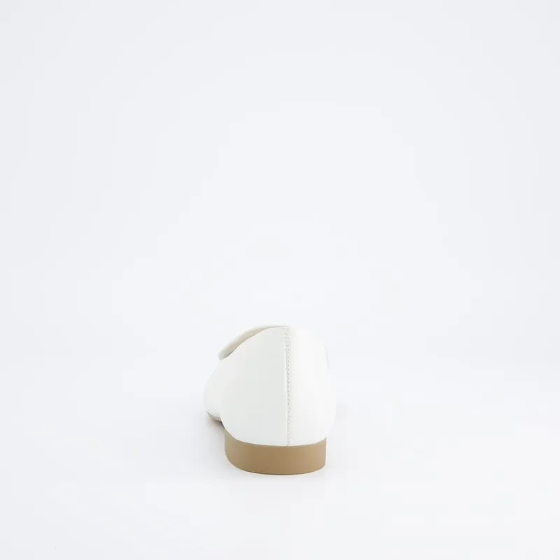 Paul Green Ivory Leather Ballerina