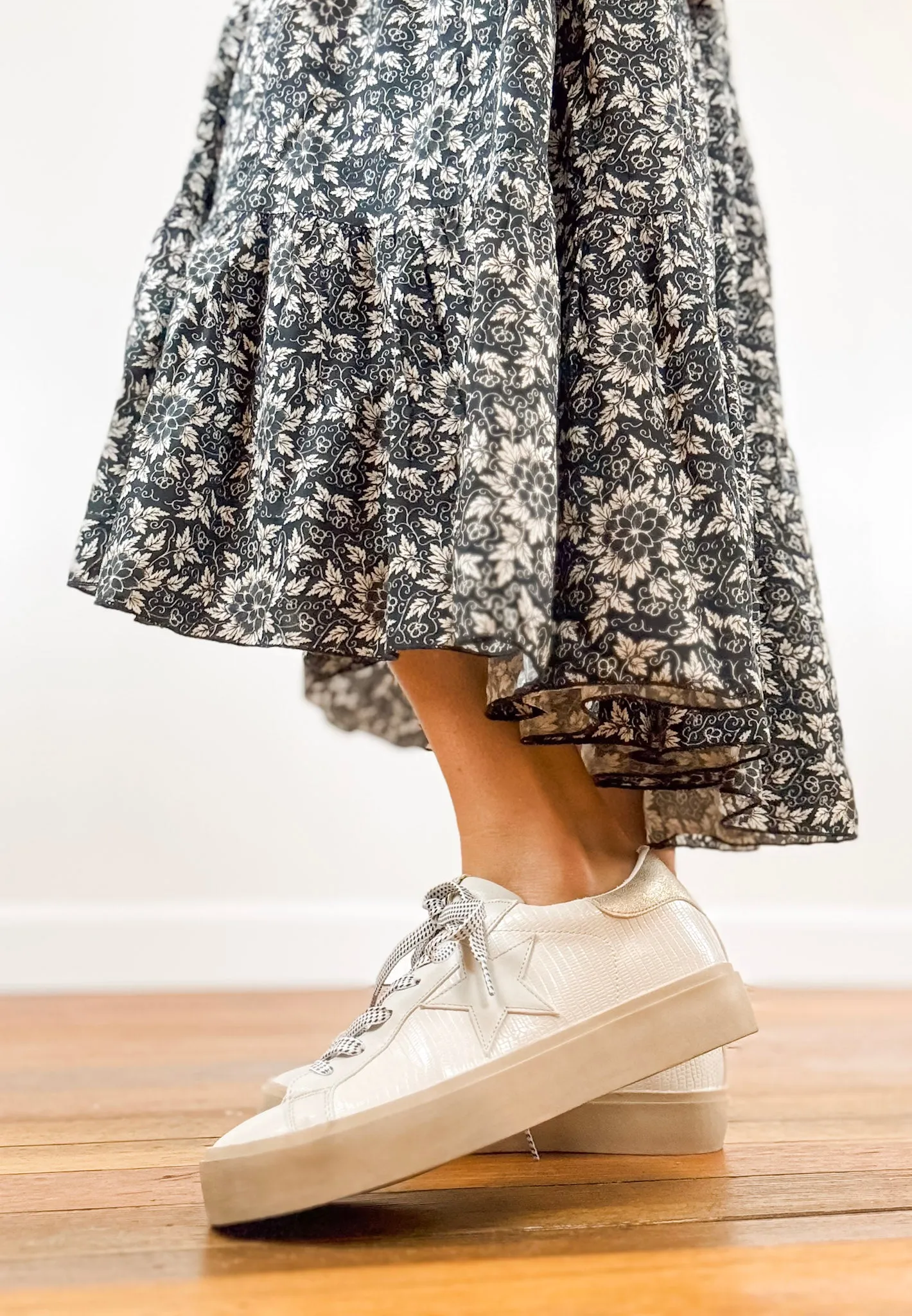 Reba Sneaker ((bone))