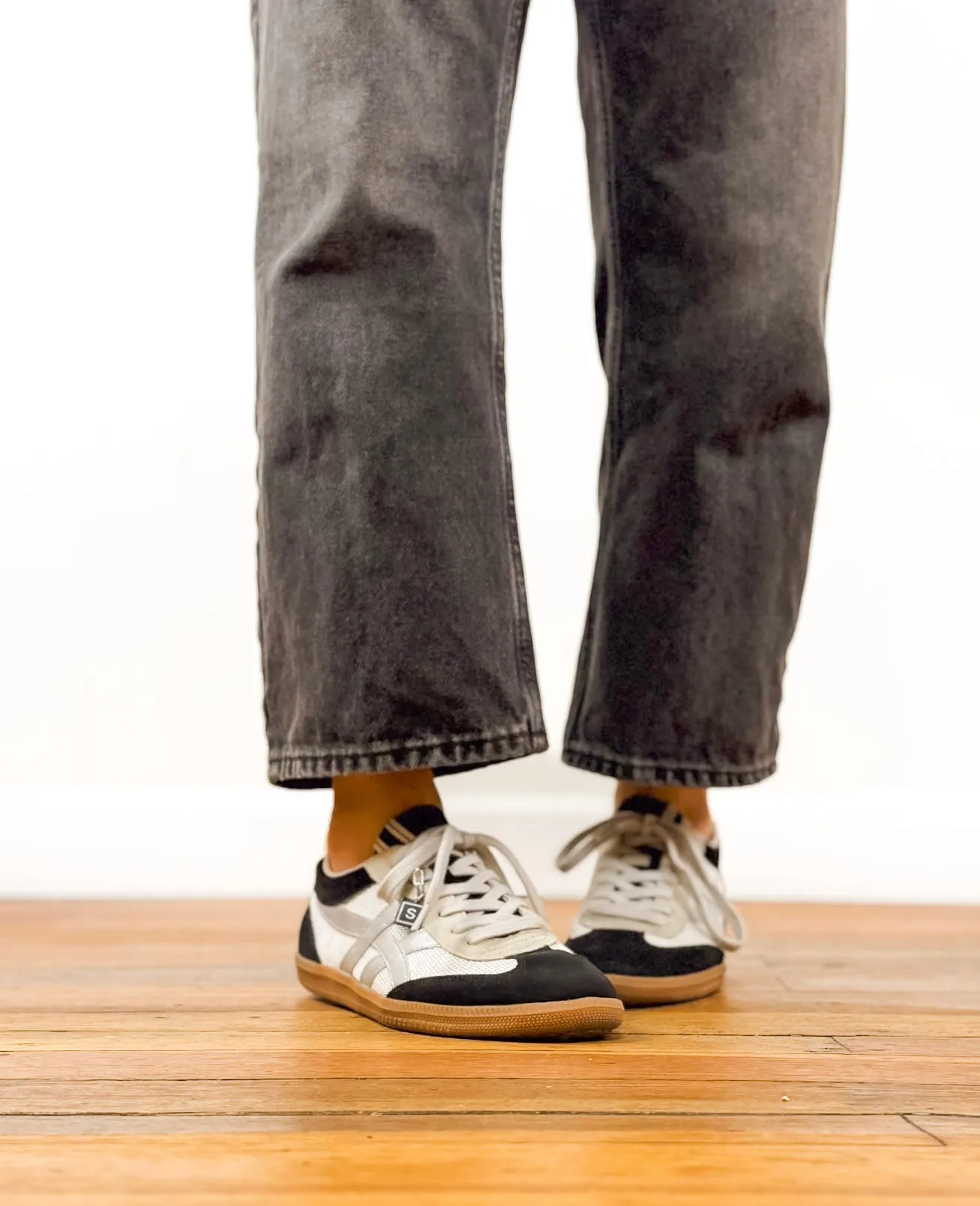 Sasha Sneaker - Black