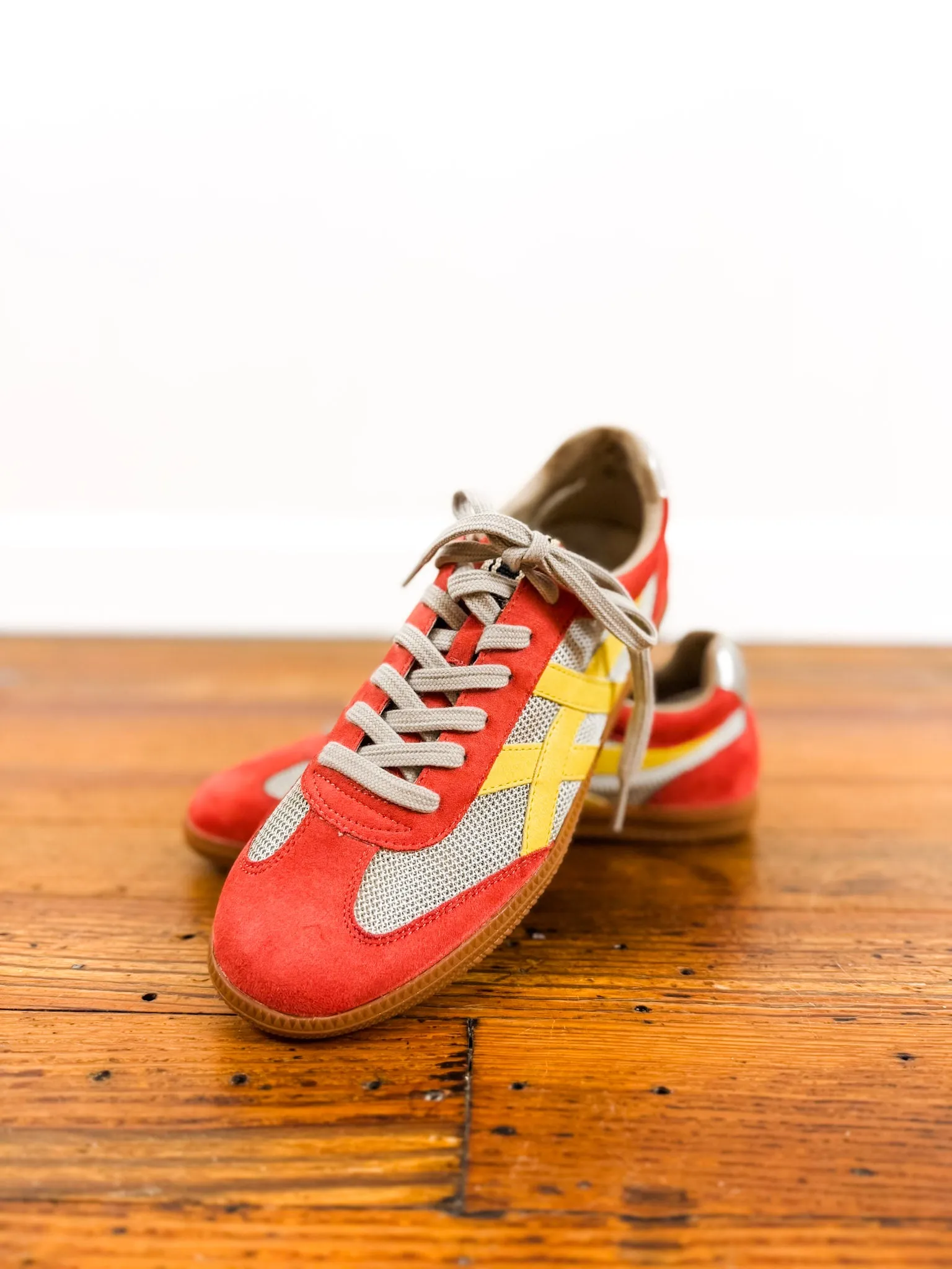Sasha Sneaker - Coral