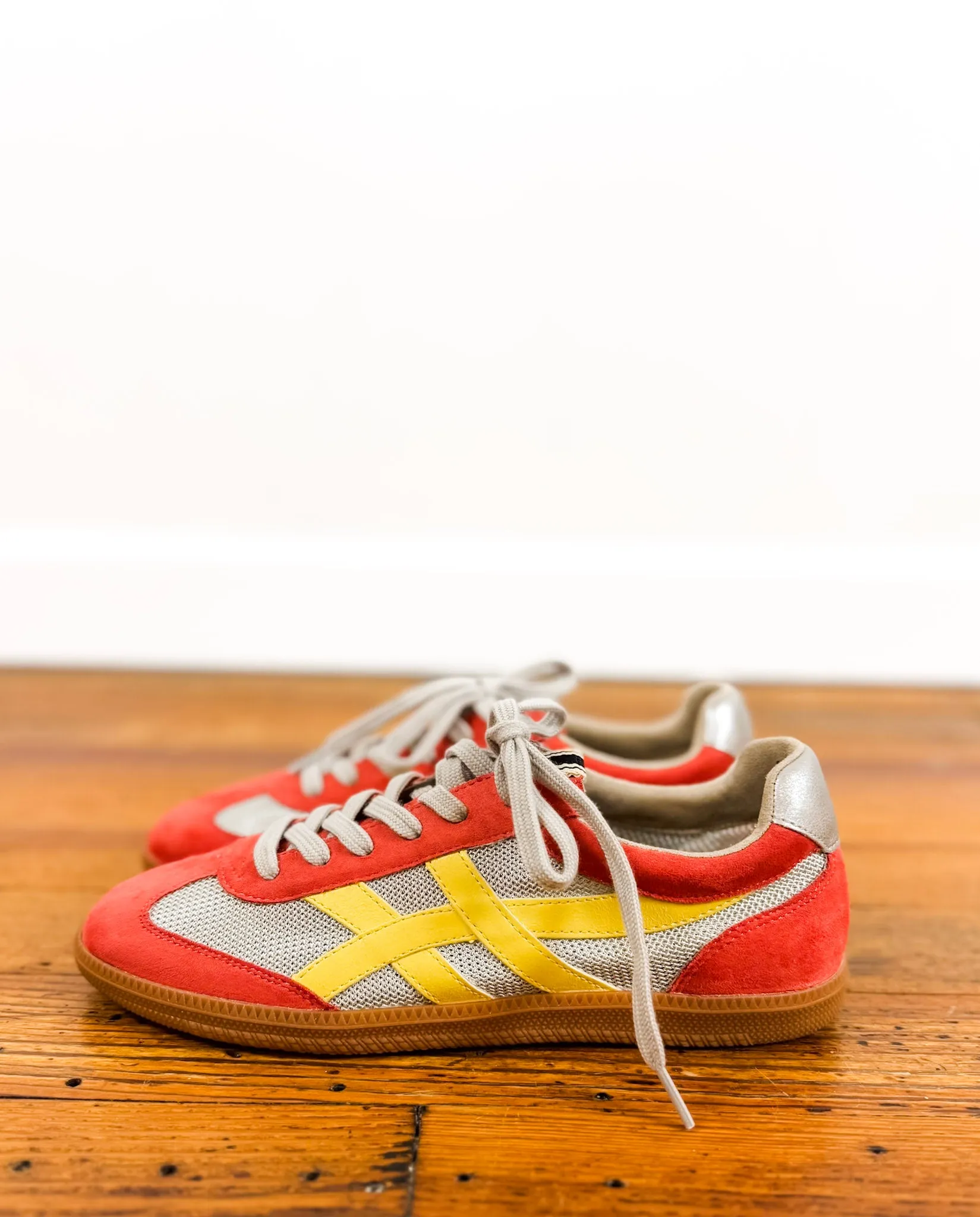 Sasha Sneaker - Coral