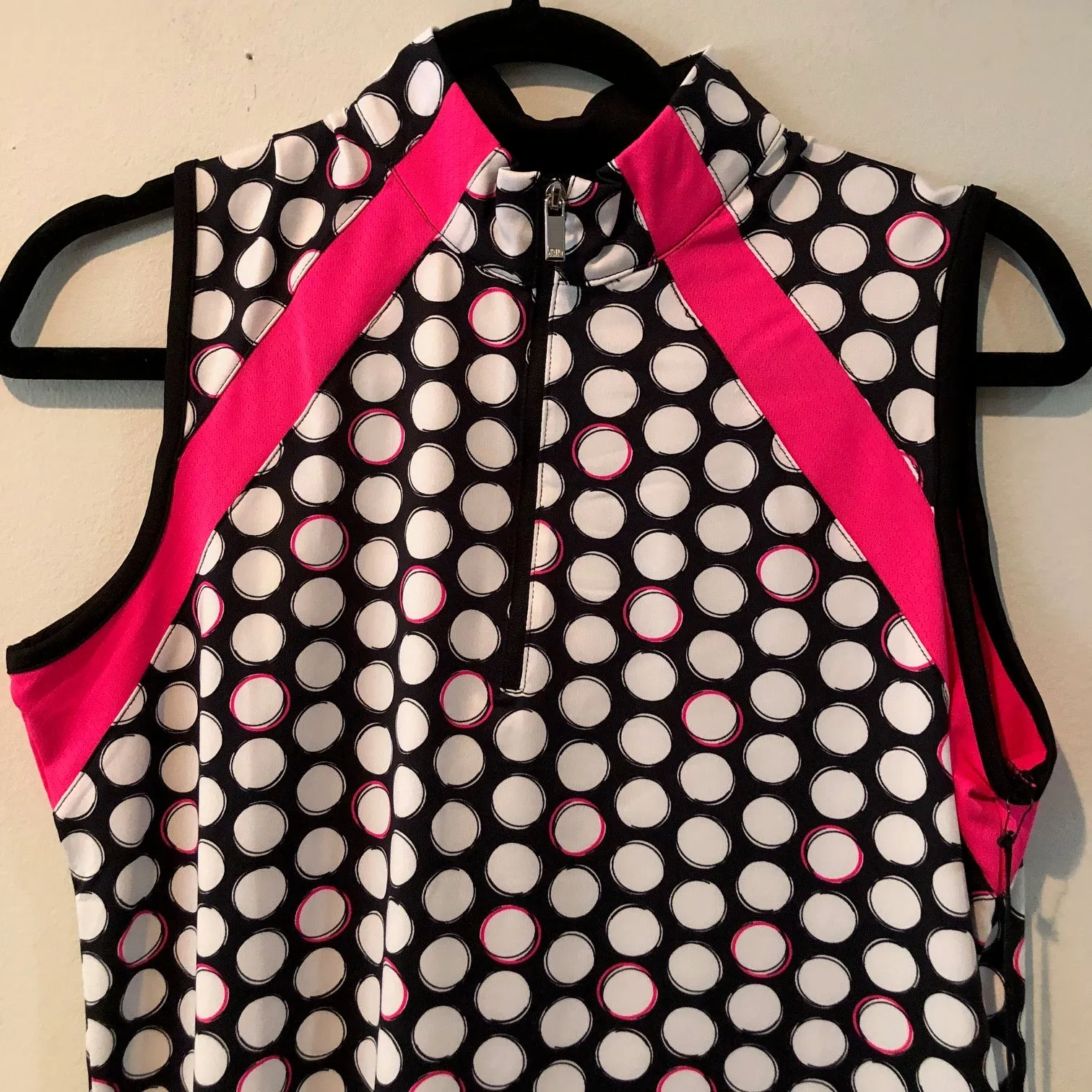 Tail Top GE1641-A736 sleeveless mock, snaps, chest inserts
