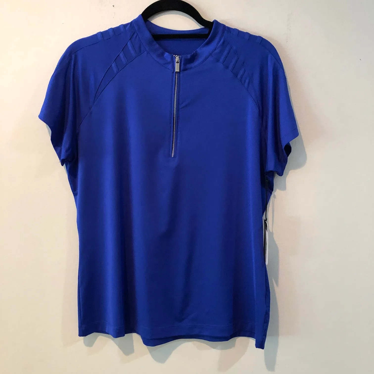 Tail Top GF 1651-8086 Short sleeve novelty collar, zip, straps