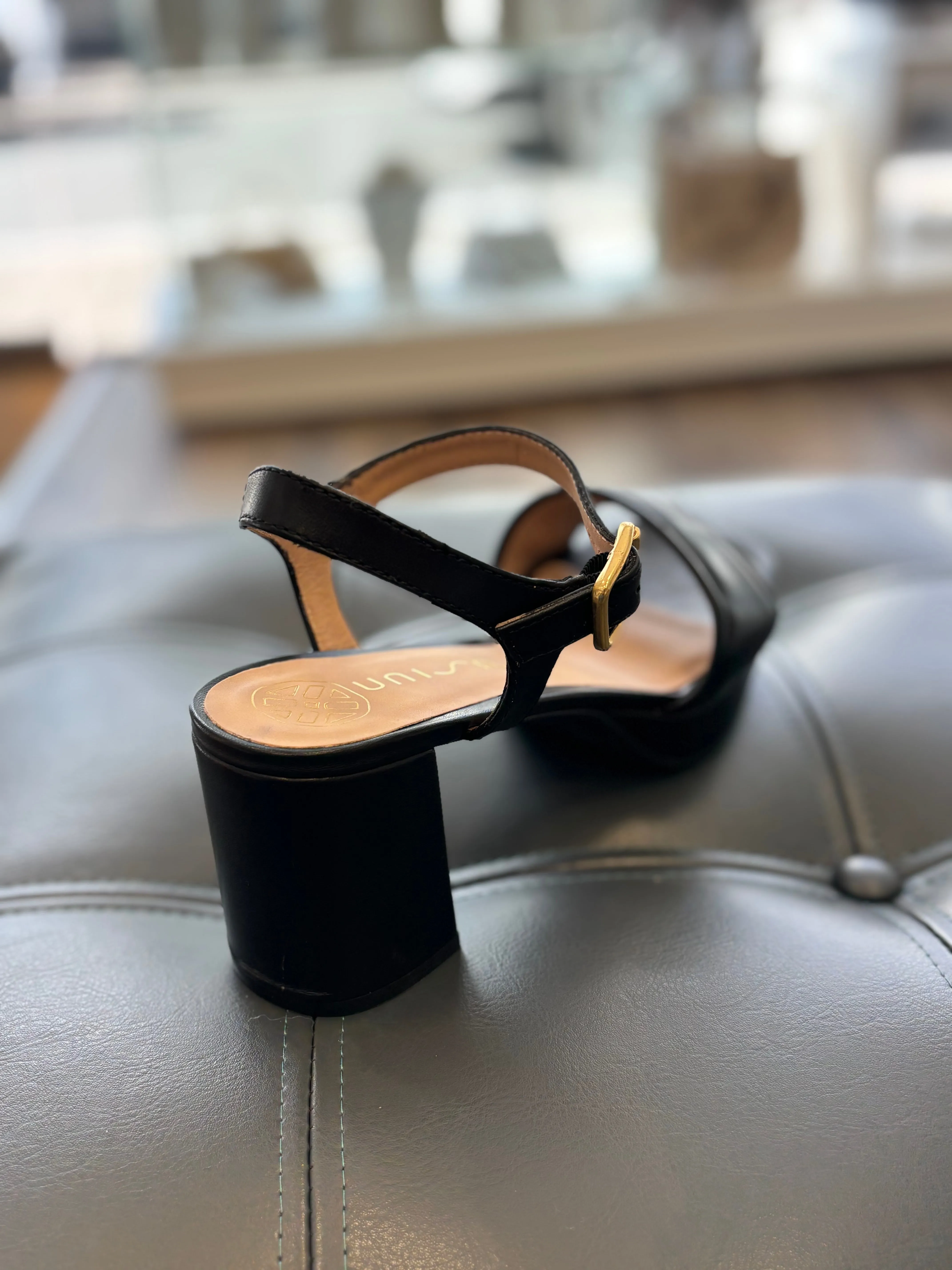 Unisa Nadar Block Heel Sandal