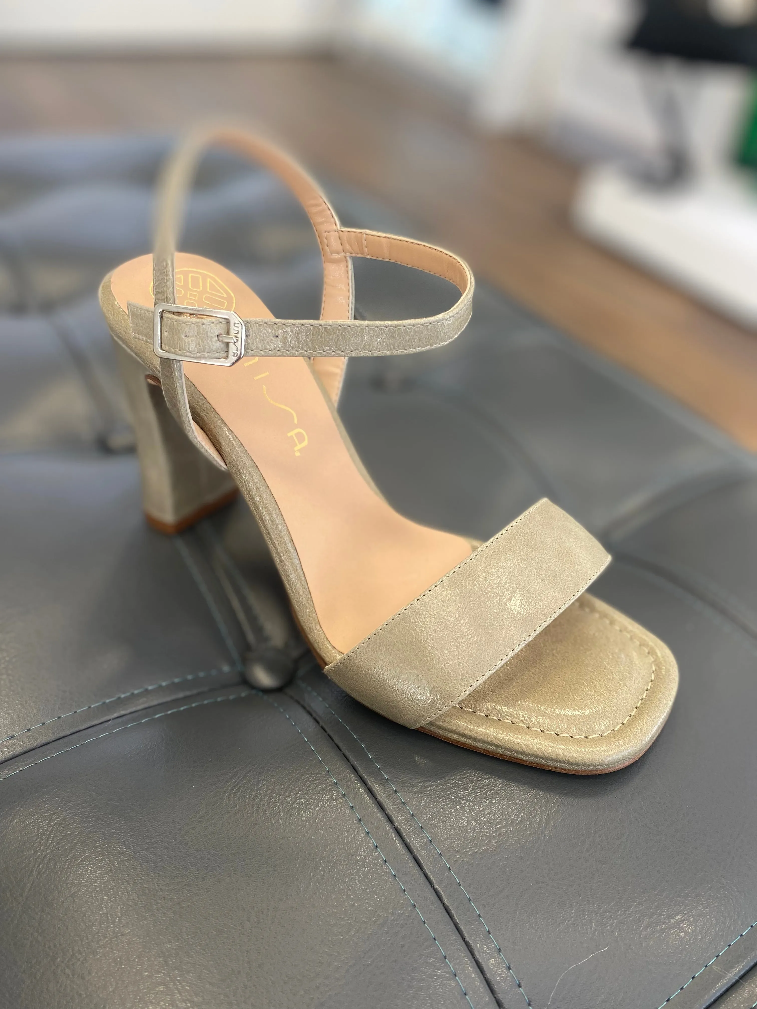Unisa Sisco Matcha Sandal