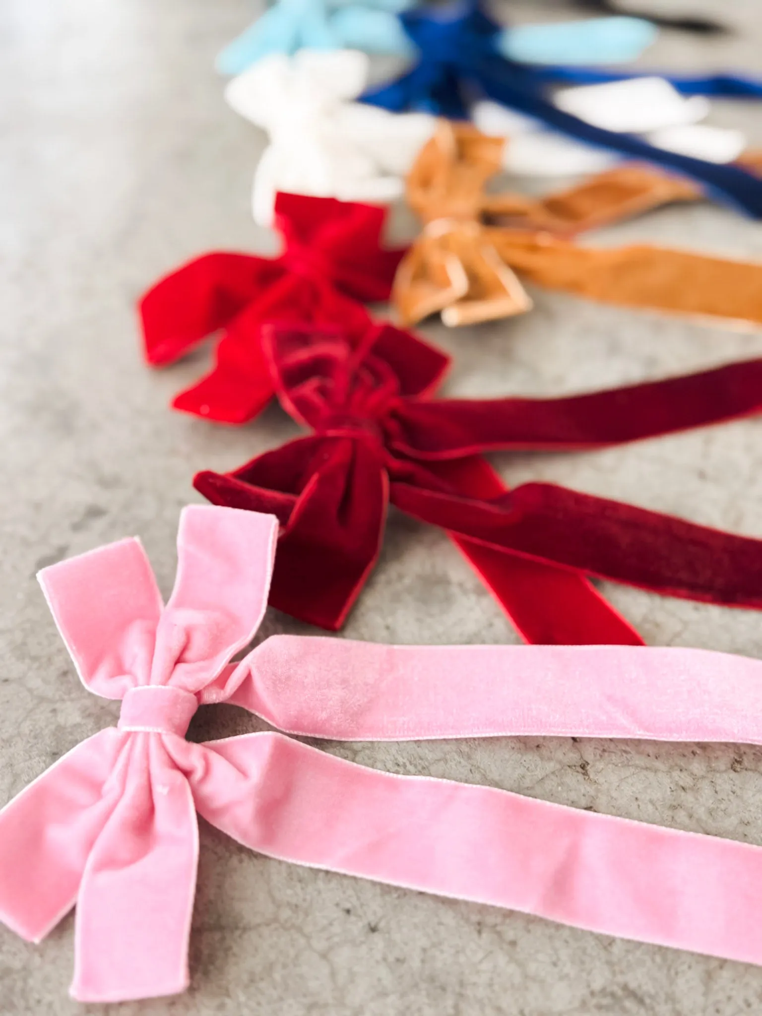 Velvet Bow Clip ((9 colors))